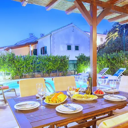 Villa Cvita *
